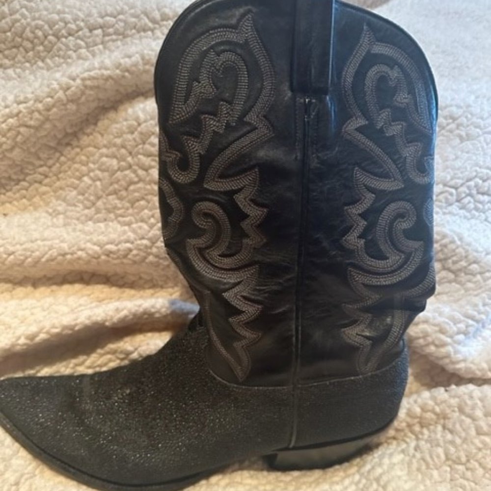Lucchese handmade stingray men's cowboy boots.